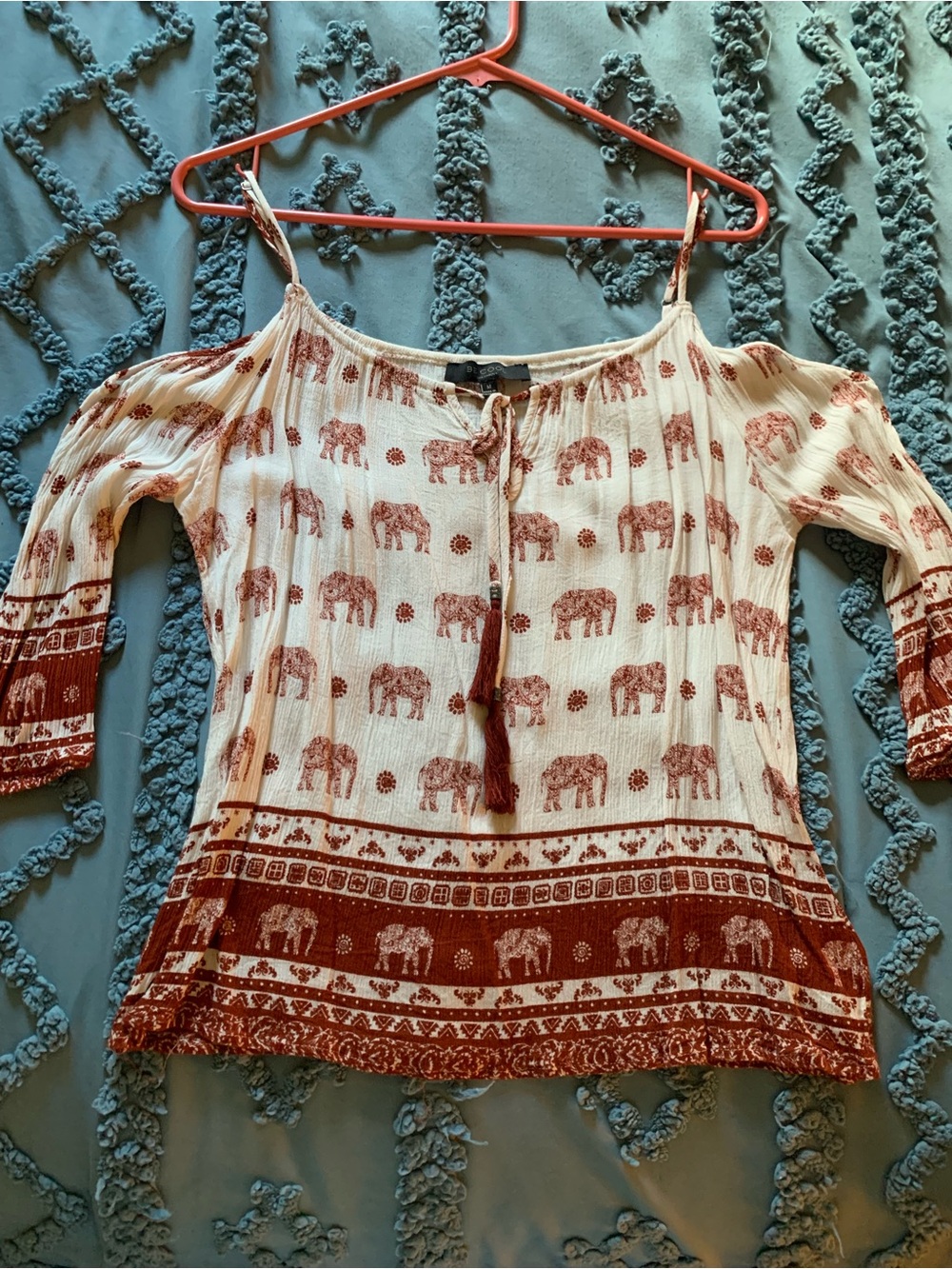 BE COOL Boho Ivory Off-the-Shoulder Tunic with Dark Orange Rust Elephant Motif